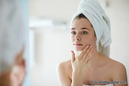 Hábitos que dañan tu piel y que debes evitar